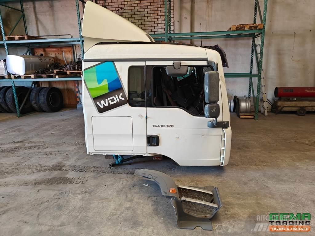 MAN TGA Cabine Kabíny a interiér