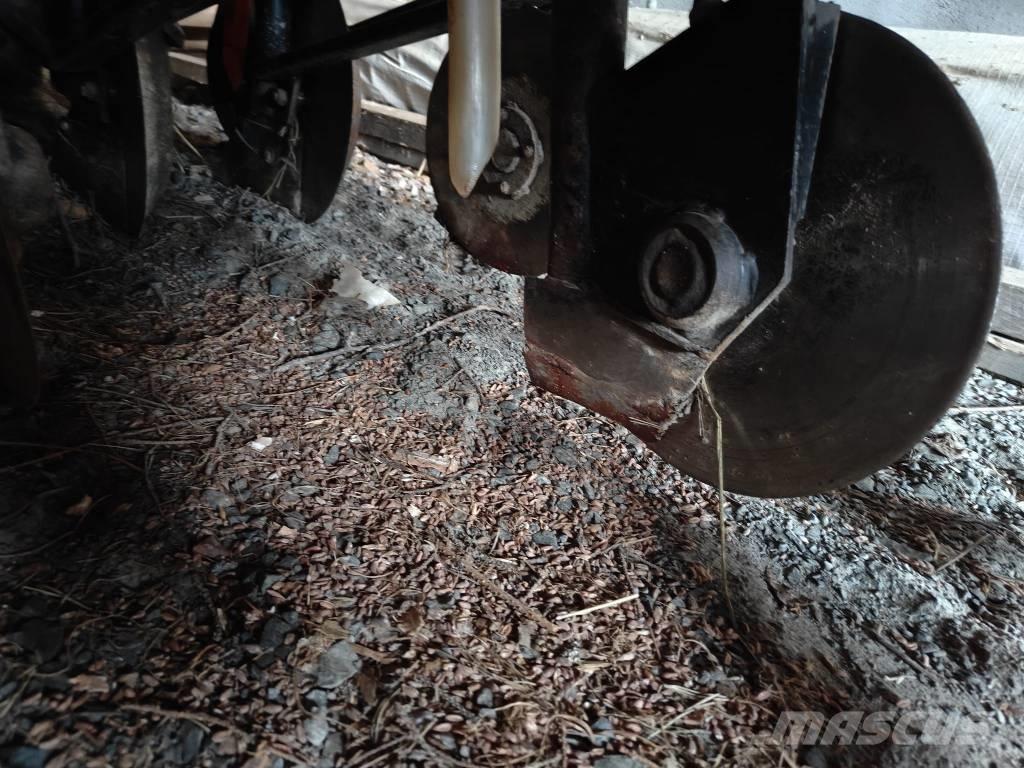 Junkkari 4000s Kombinované sejačky