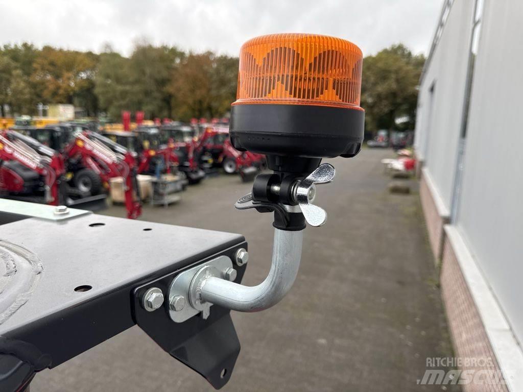 Yanmar V7 Kolesové nakladače
