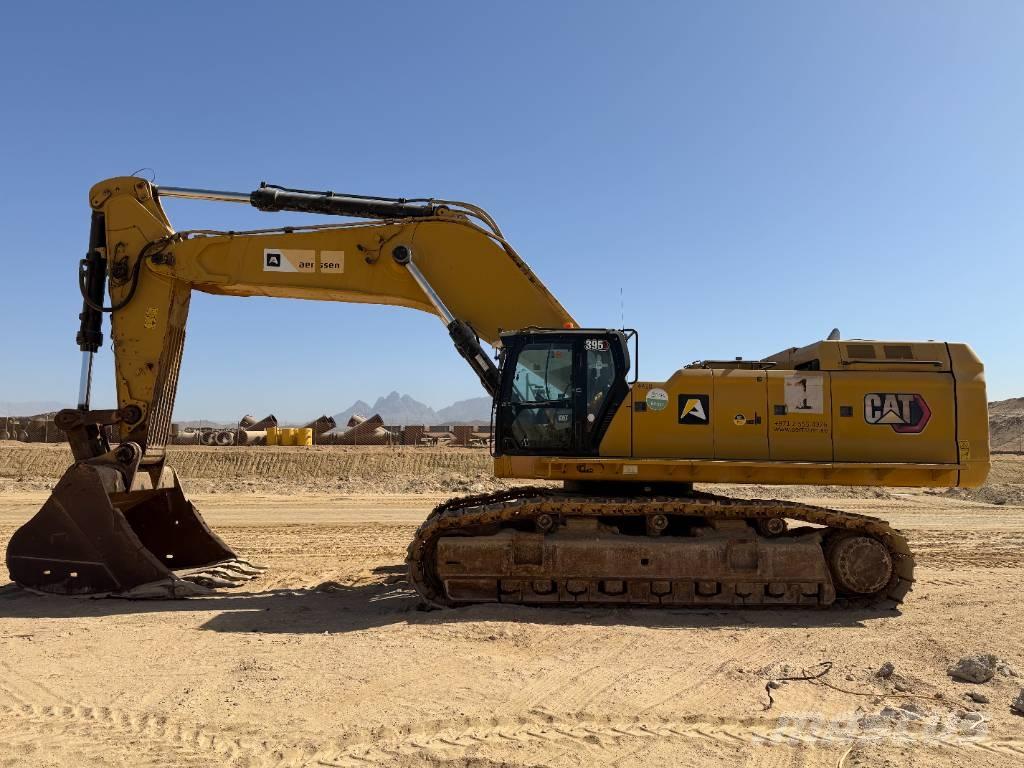 CAT 395 (Saudi Arabia) Pásové rýpadlá