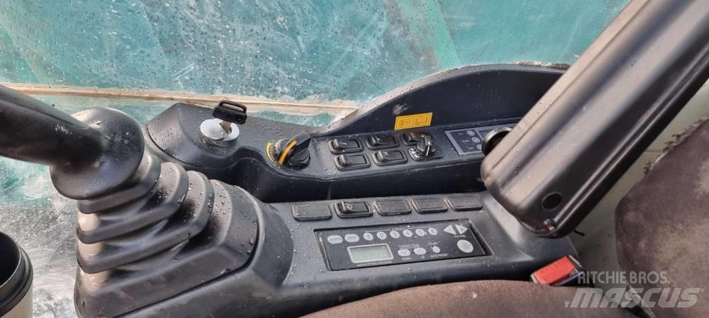Kobelco SK 235 SR-2 Pásové rýpadlá