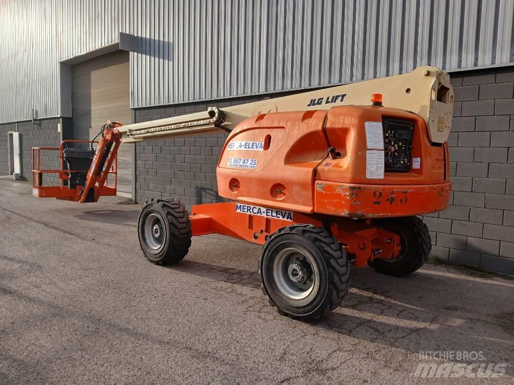 JLG 460SJ Teleskopické plošiny