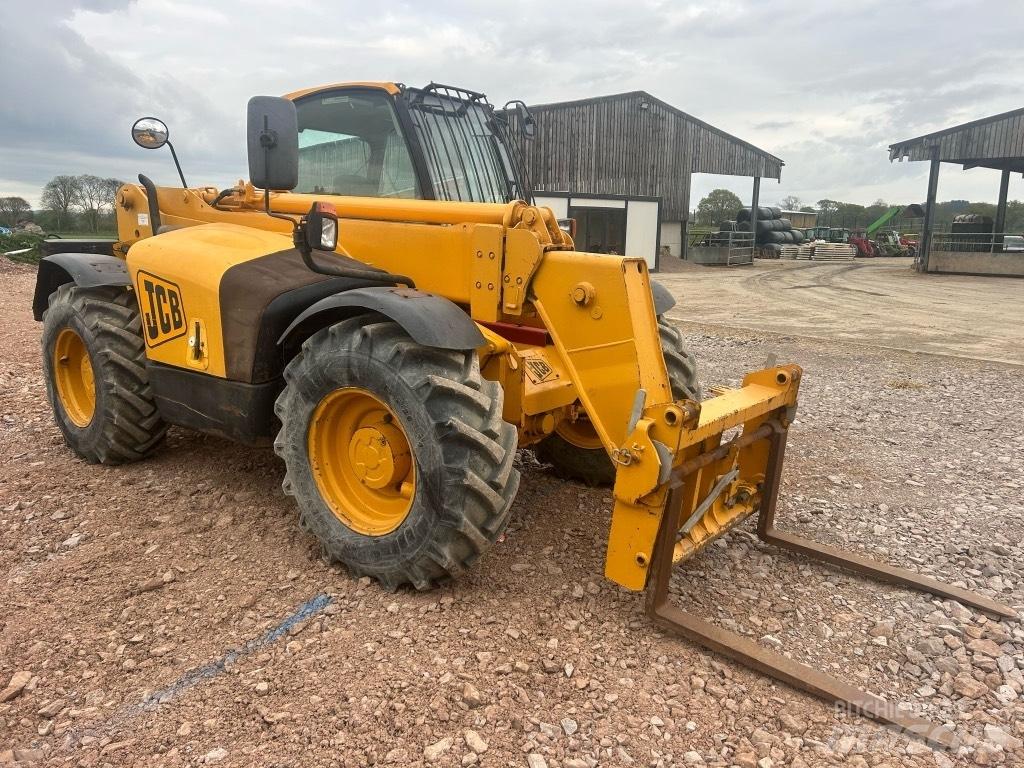 JCB 535-95 Teleskopické nakladače pre poľnohospodárstvo