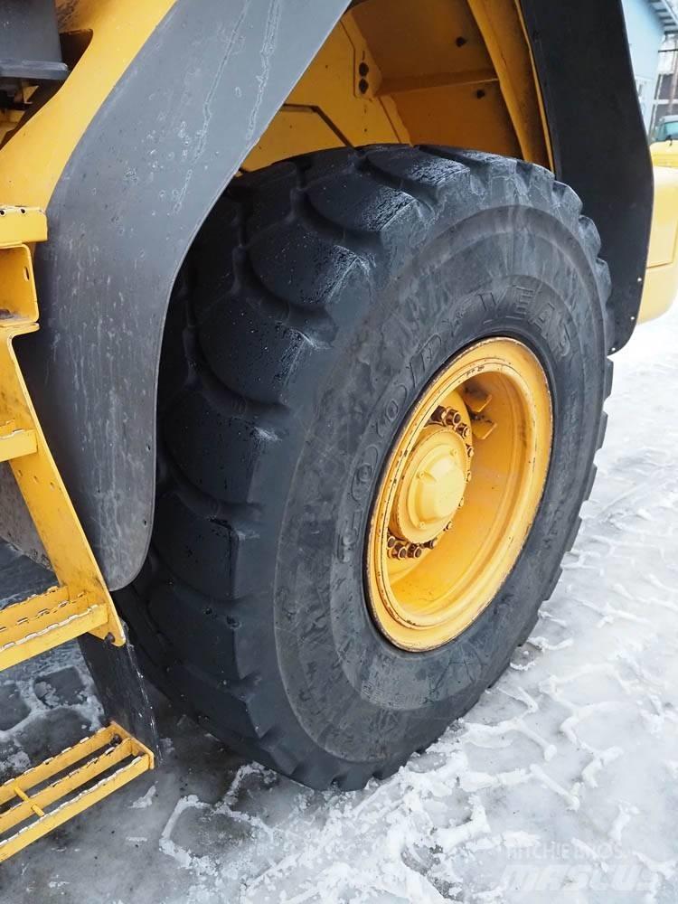 Volvo L 90 F Kolesové nakladače