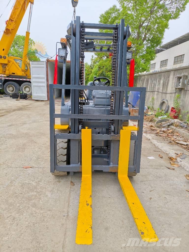 Komatsu FD 30 Dieselové vozíky