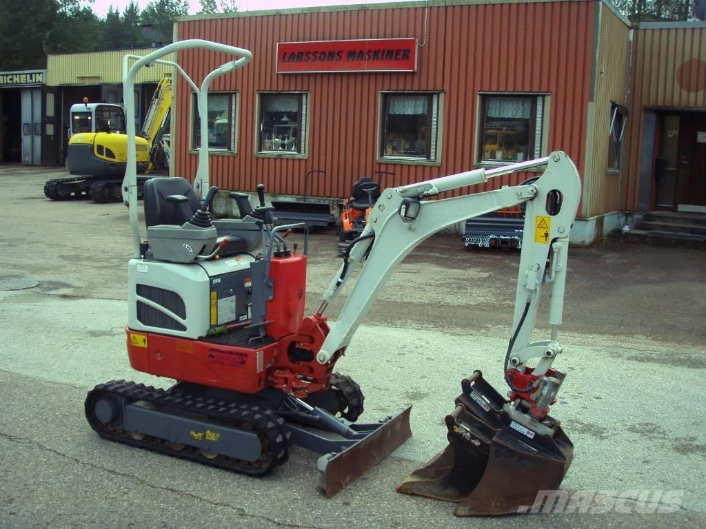 Takeuchi TB 210 R Mini rýpadlá < 7t