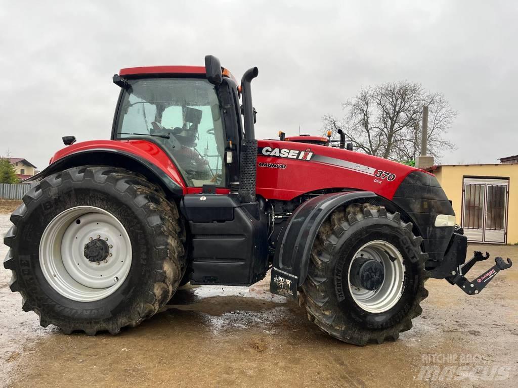Case IH CVX 370 Traktory