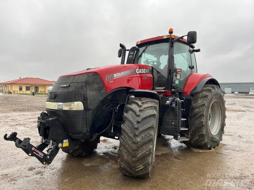 Case IH CVX 370 Traktory