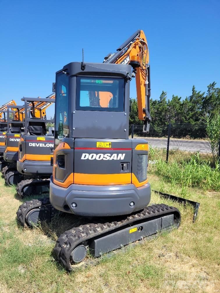 Doosan DX35Z-7 Mini rýpadlá < 7t