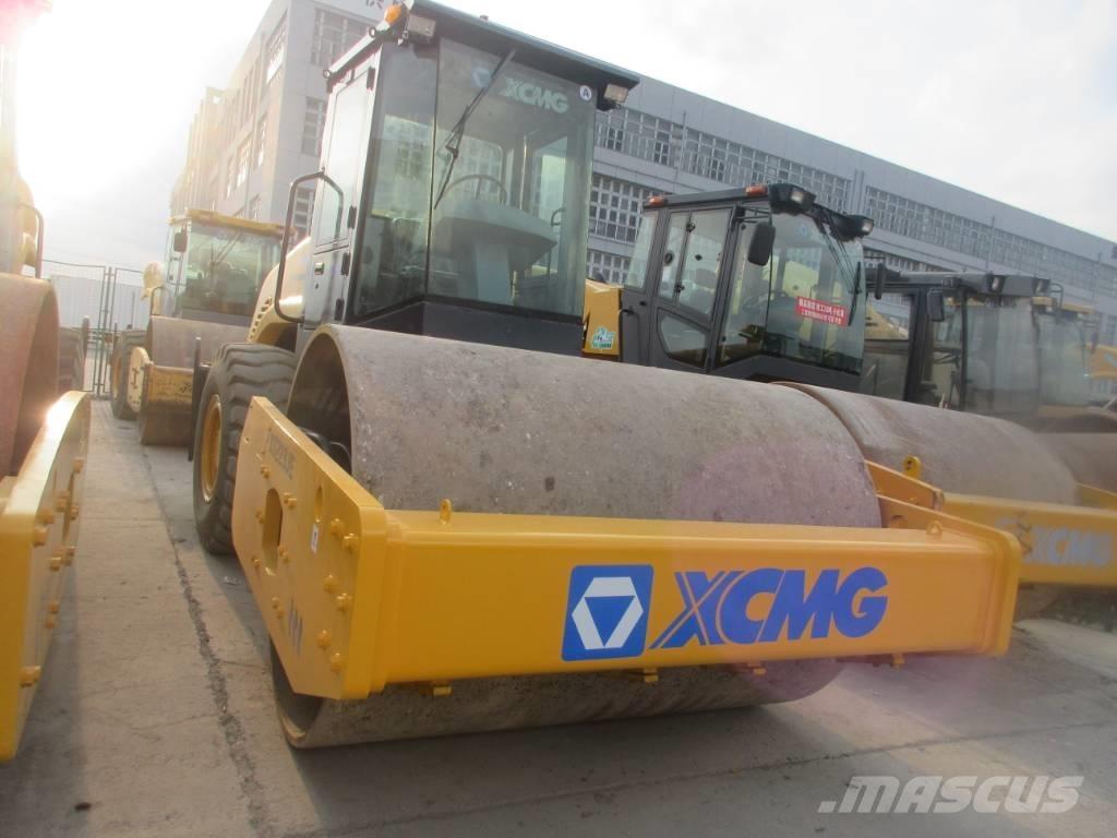 XCMG XS 223 J Ťahačové valce