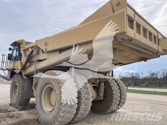 CAT 773D Kĺbové nákladné autá