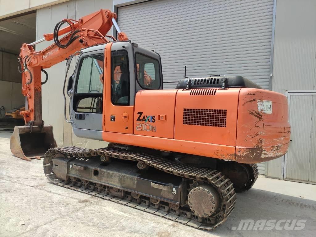 Hitachi ZX210N Pásové rýpadlá