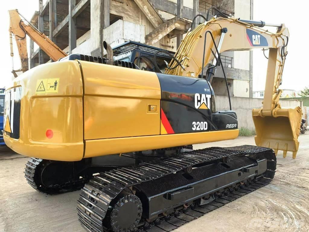 CAT 320D Pásové rýpadlá