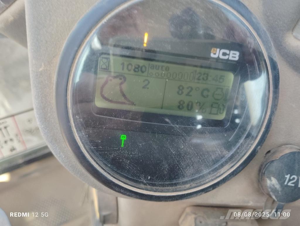 JCB 36 C-1 Pásové rýpadlá