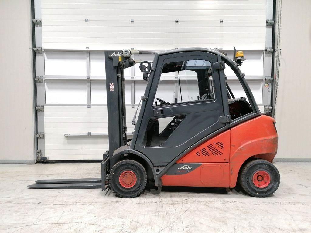 Linde H25T-02 LPG vozíky