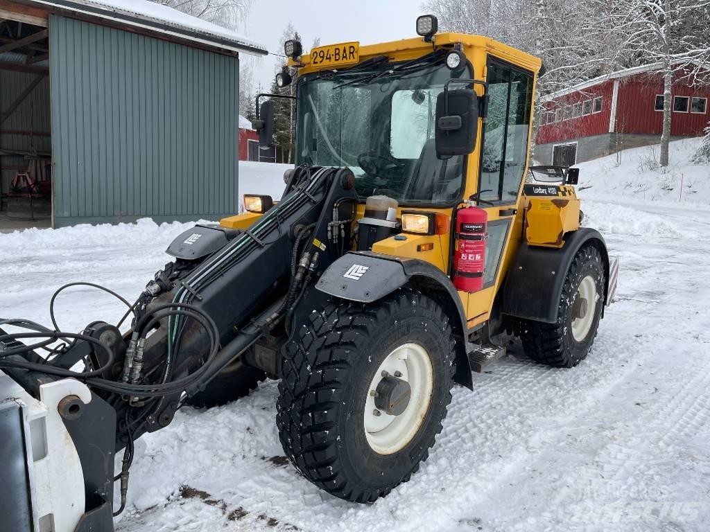 Lundberg 4120 Kompaktné traktory