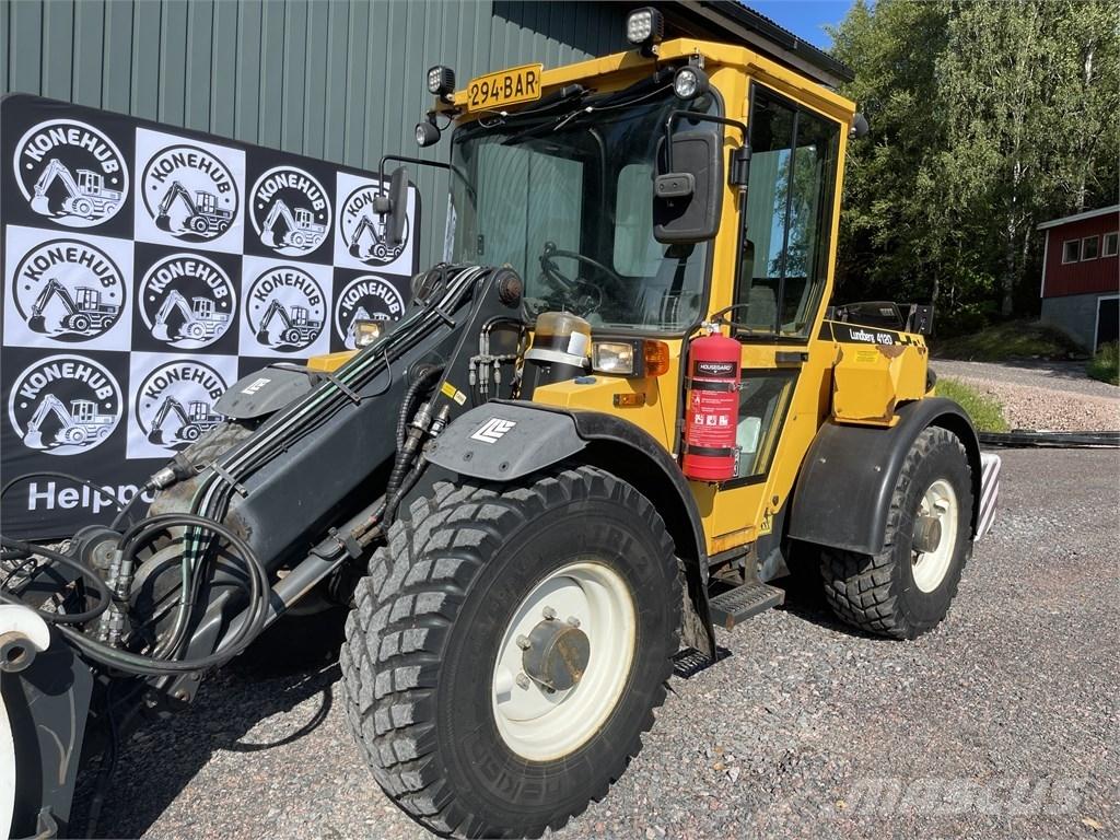 Lundberg 4200 LS Kompaktné traktory