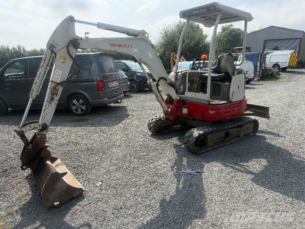 Takeuchi TB 23 R Mini rýpadlá < 7t