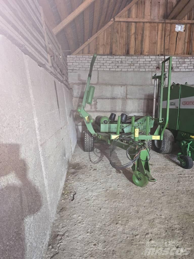 Pronar Z 245 Ovíjačky