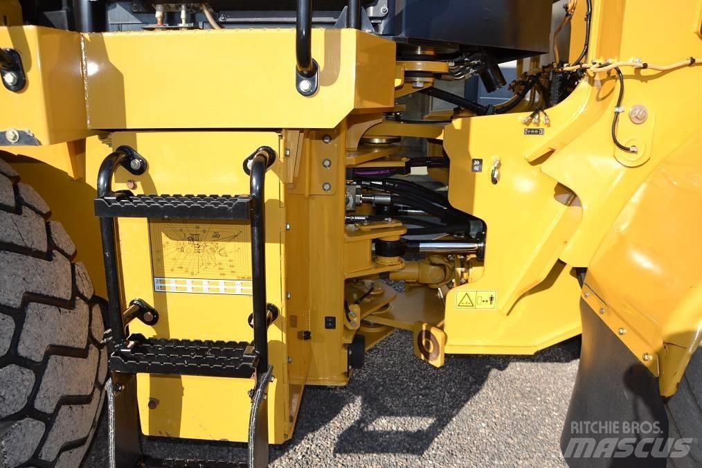 CAT CAT 950 GC Kolesové nakladače