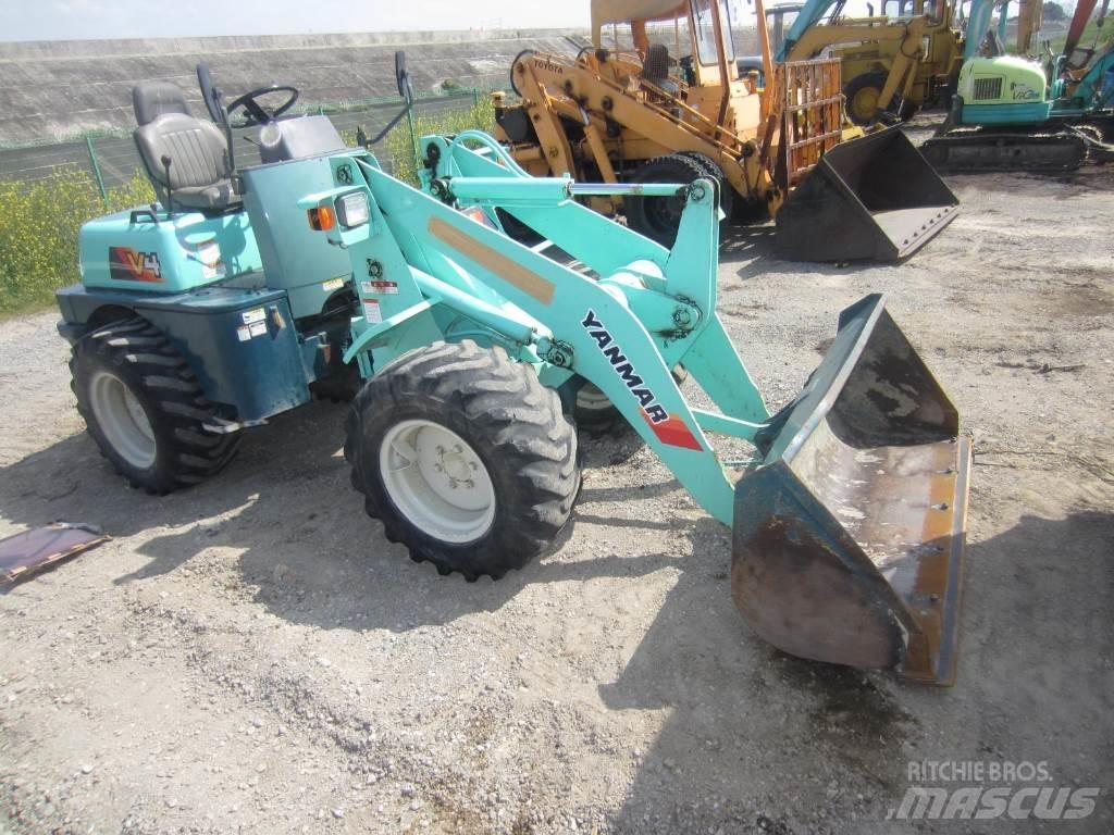 Yanmar V4 Kolesové nakladače