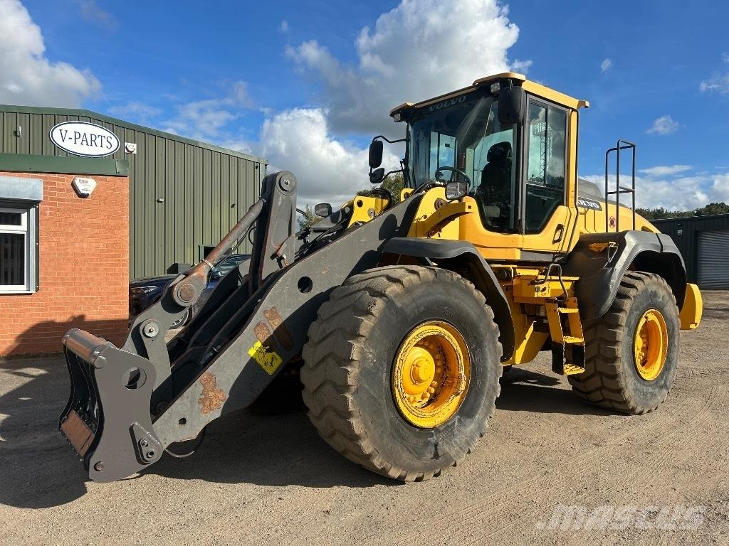 Volvo L110H Kolesové nakladače