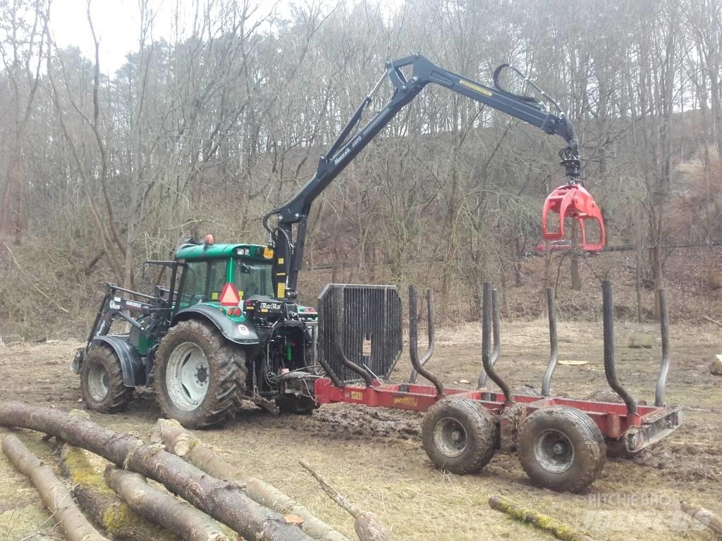 Valtra C 100 Lesné traktory