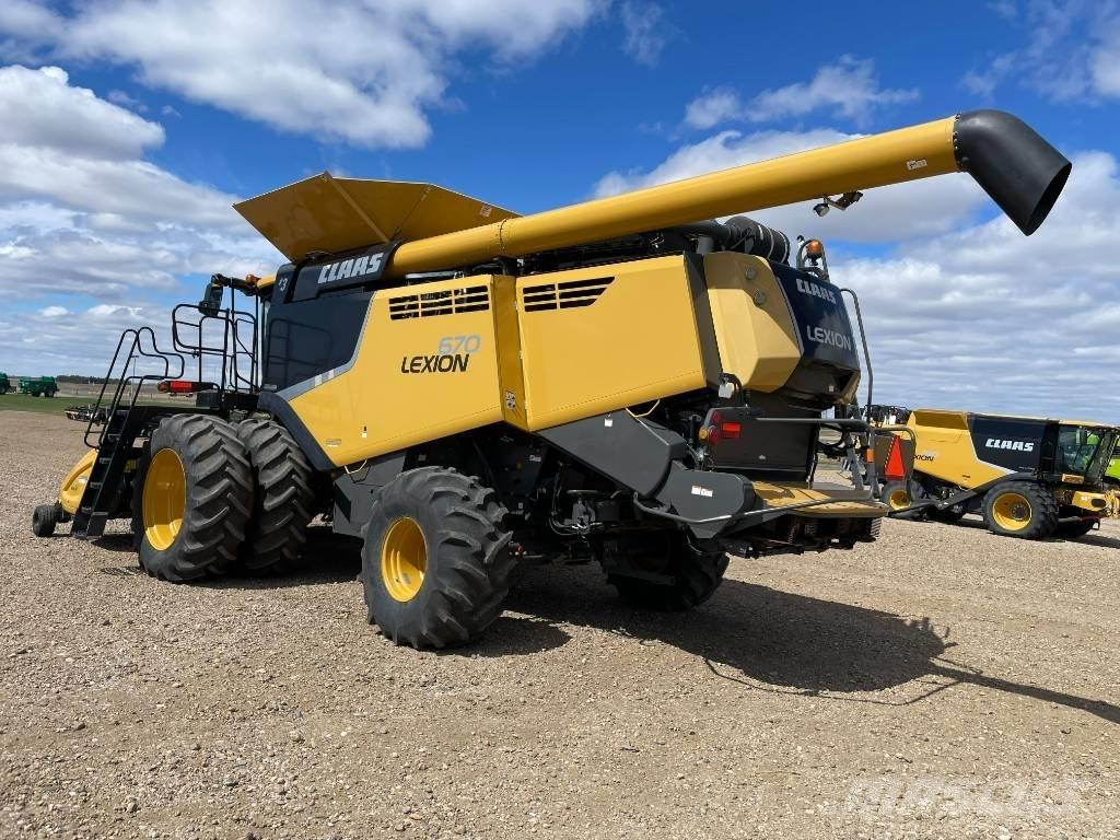 CLAAS 670 Kombinované zberacie stroje