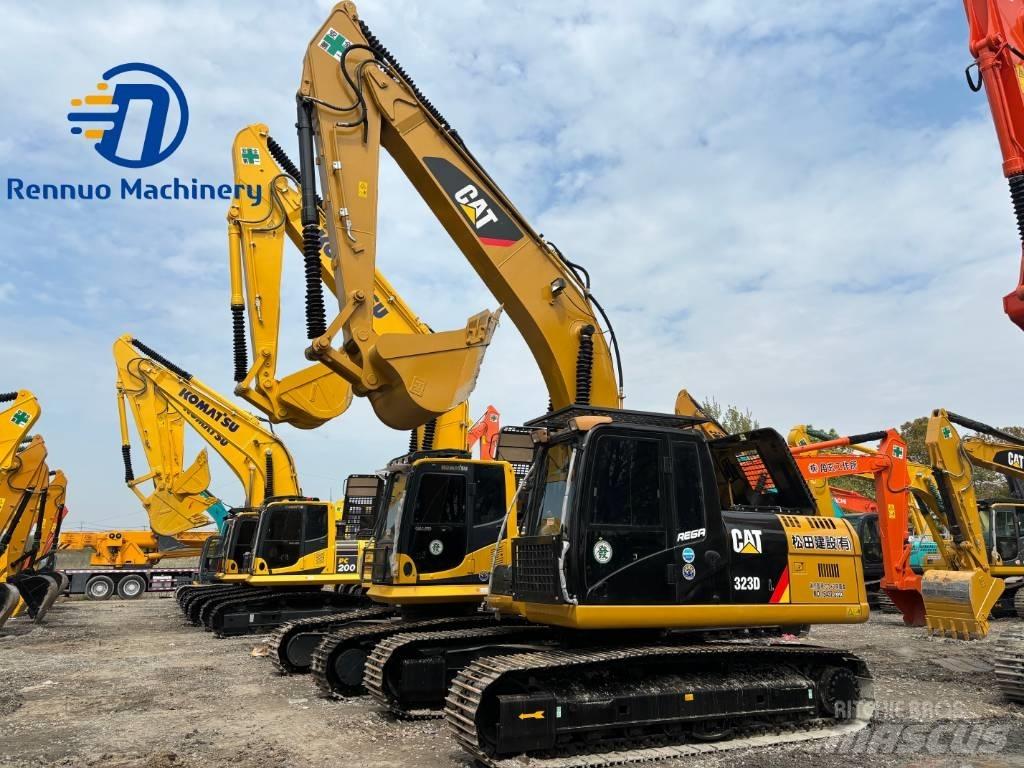 CAT 323 Pásové rýpadlá