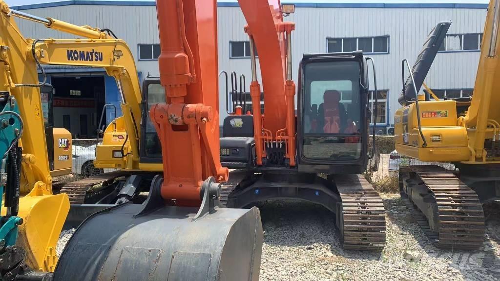 Hitachi Zaxis 120 Pásové rýpadlá