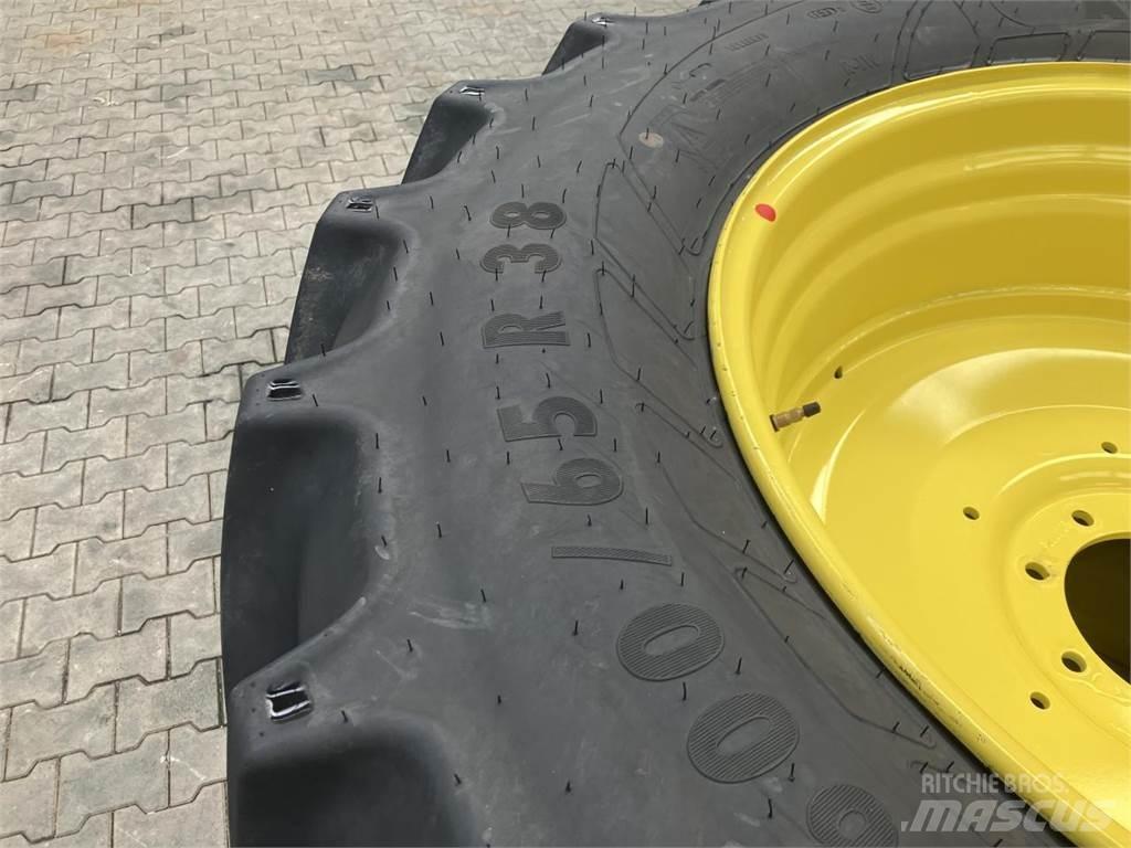 Mitas 600/65R38 Pneumatiky, kolesá a ráfiky
