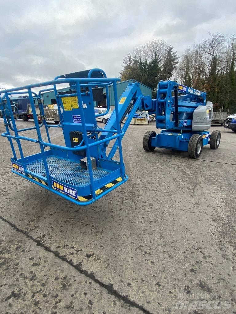 Genie Z 45/25 J Kĺbové plošiny