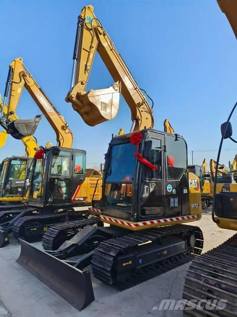 CAT 307E Pásové rýpadlá