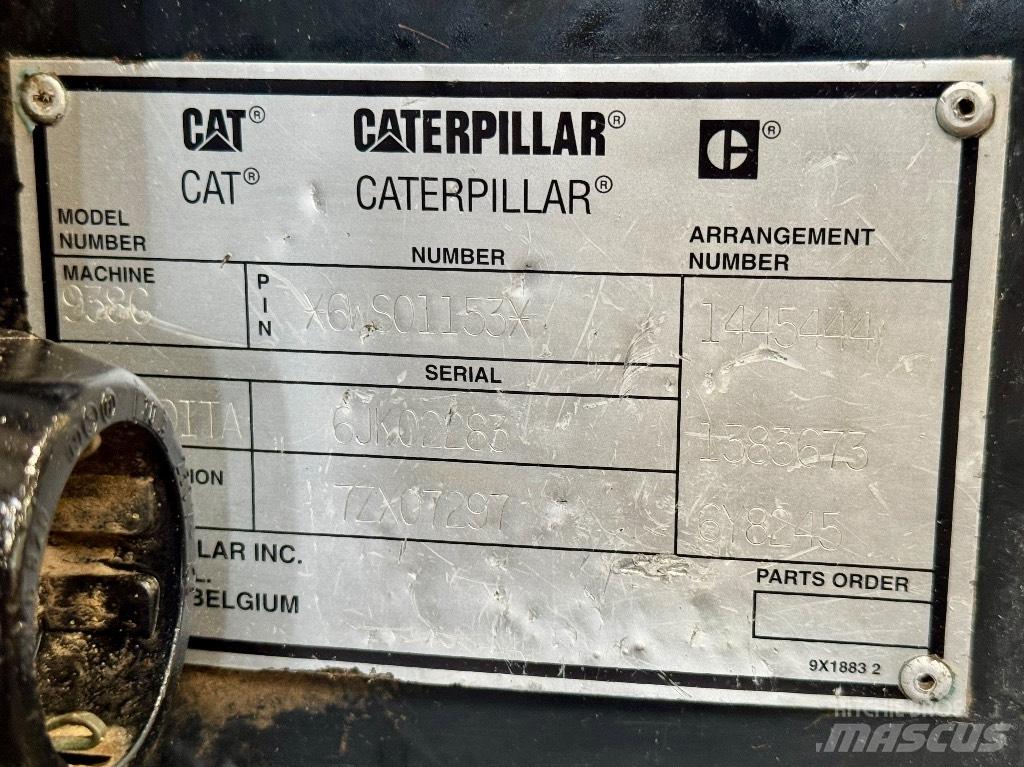 CAT 938 G Kolesové nakladače