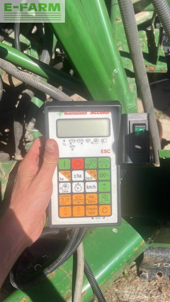 John Deere 750 A Presné sejačky