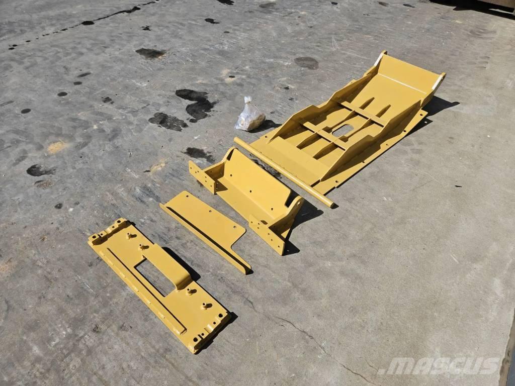 CAT 140M2 Ďalšie komponenty