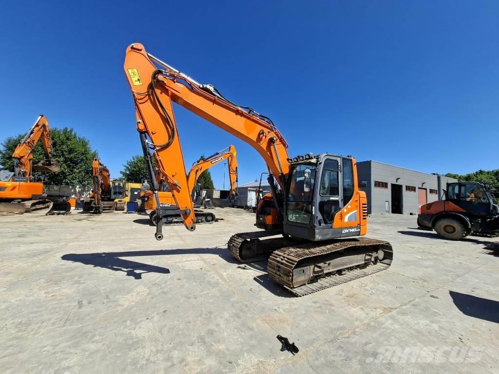 Doosan DX 140 LCR Pásové rýpadlá