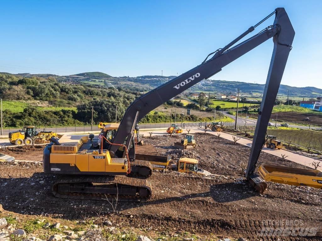 Volvo EC 250 D Pásové rýpadlá