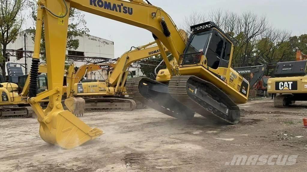 Komatsu pc220-8 Pásové rýpadlá