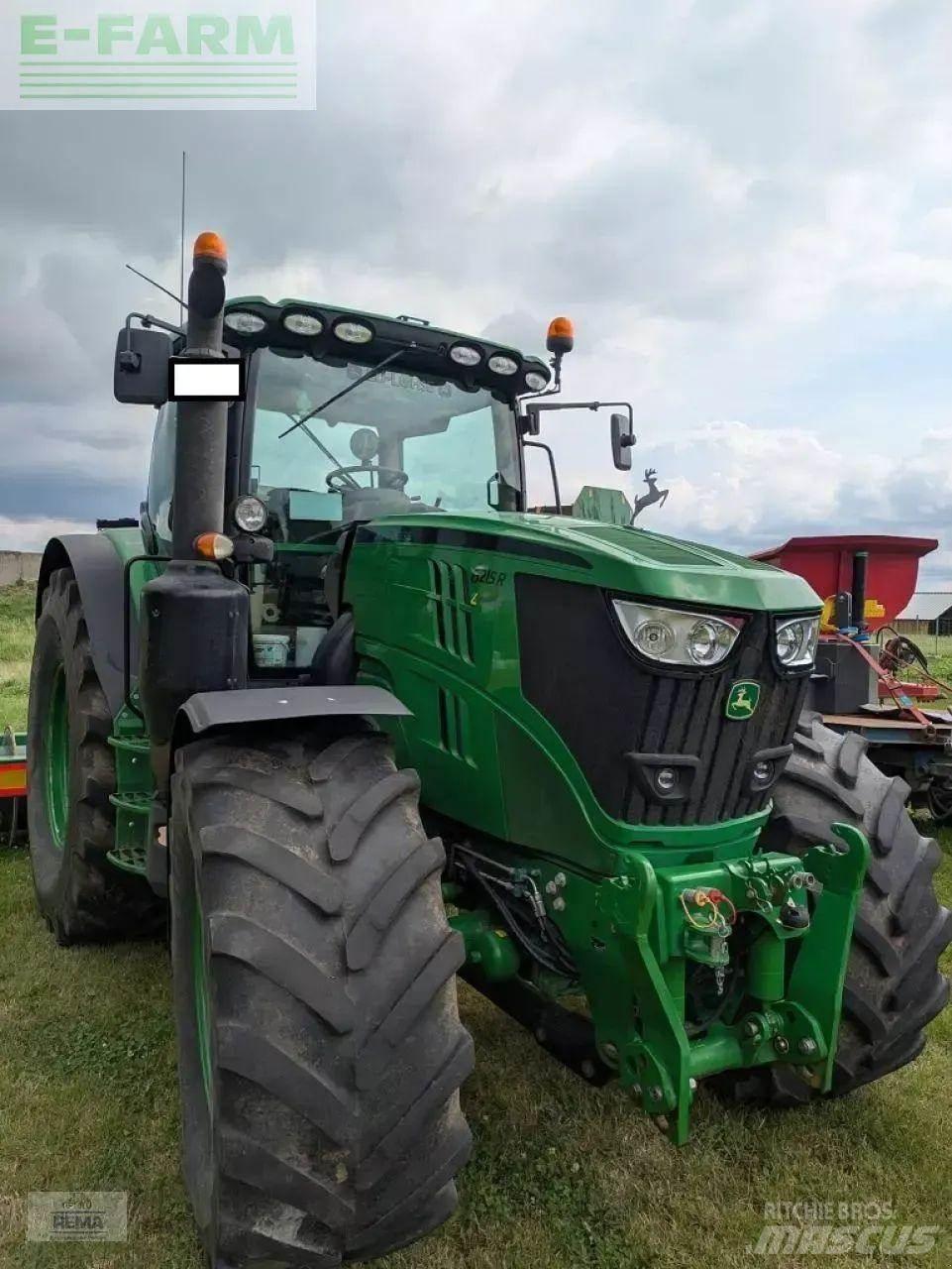John Deere 6215 r Traktory