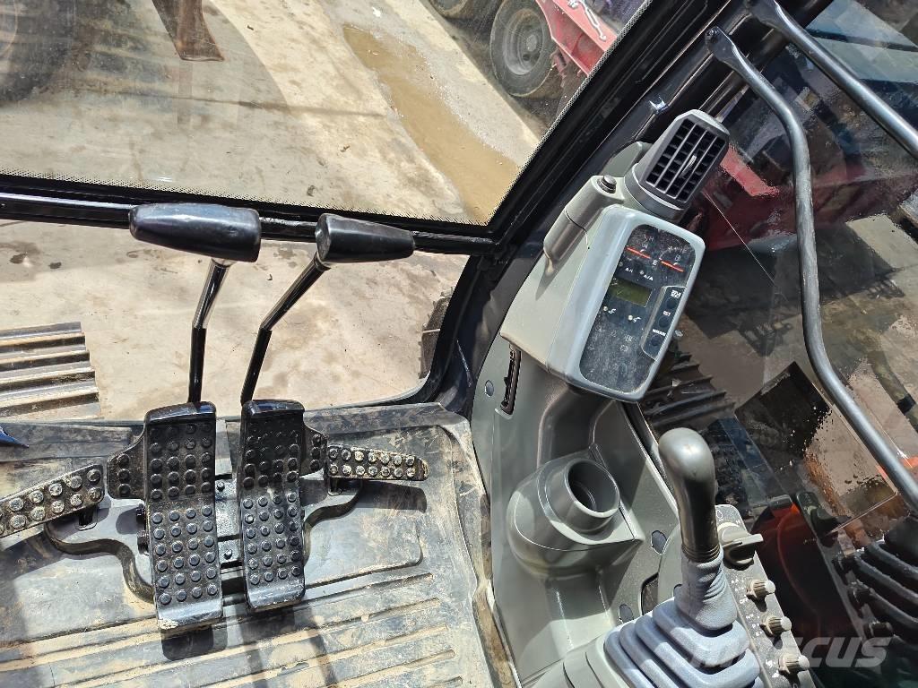 Hitachi ZX 130 LC Pásové rýpadlá