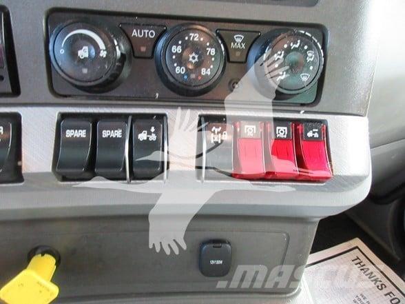 Kenworth T680 Sklápače