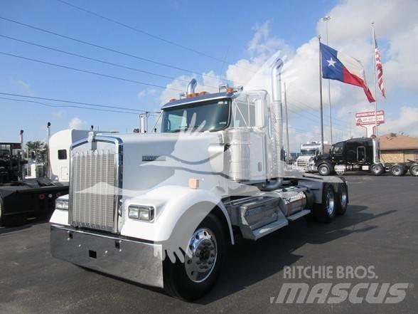 Kenworth W900L Ťahače