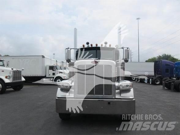 Peterbilt 388 Ťahače