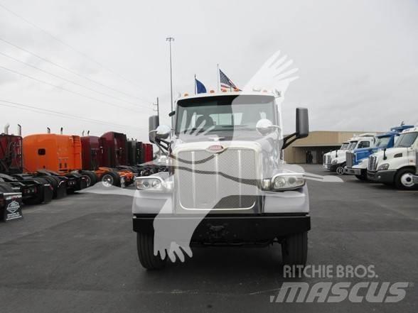 Peterbilt 567 Ťahače