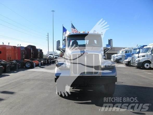 Peterbilt 567 Ťahače