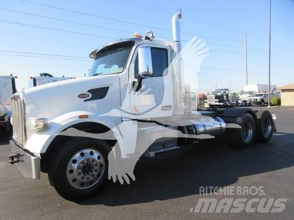 Peterbilt 567 Ťahače