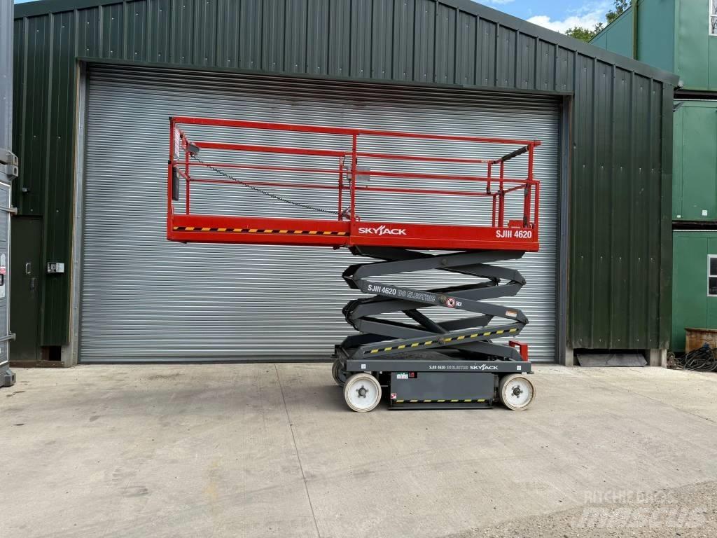 SkyJack SJ 4620 Nožnicové zdvíhacie plošiny
