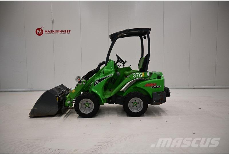 Avant 423 Kolesové nakladače