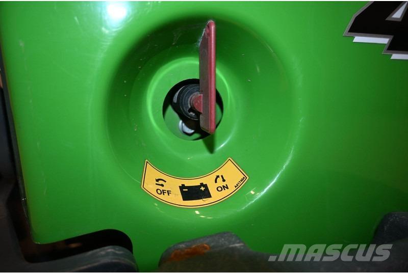 Avant 423 Kolesové nakladače